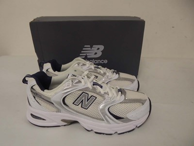 Lot 1931 - New Balance 530 trainers in white size UK6 -...