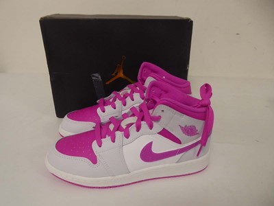 Lot 1937 - Nike air jordan 1 mid trainers in pink size...