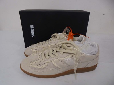 Lot 1959 - Alohas crochet cream leather sneakers size UK6...