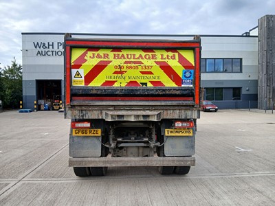 Lot Volvo Grab Lorry