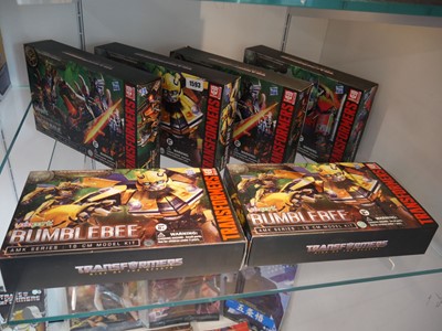 Lot 1593 - 6 Yolopark Transformers model kits incl. 3...