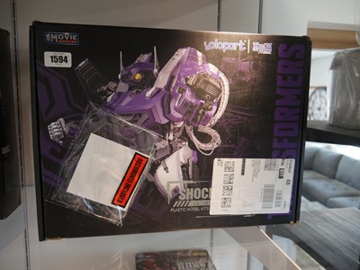 Lot 1594 - Yolopark Transformers model of Shockwave