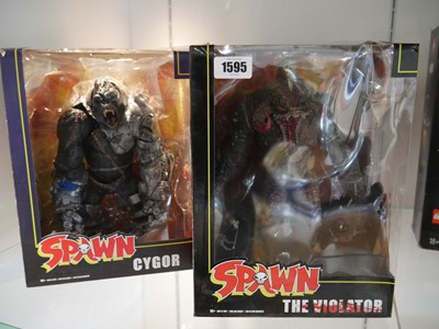 Lot 1595 - 4 Spawn models incl. 3 Cygor models with 1 The...