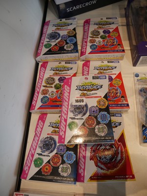 Lot 1609 - 7 Super King Beyblades packs incl. three B-176,...