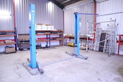 Lot 2 - Twin Busch 2 post vehicle lift, 4200kg...