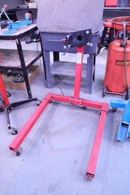 Lot 17 - Heavy duty 560kg engine stand on castors