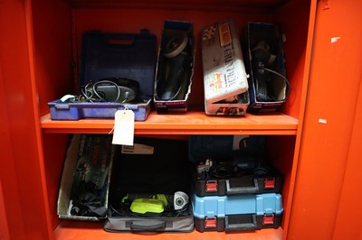 Lot 160 - 2 shelves of power tools to include Black &...