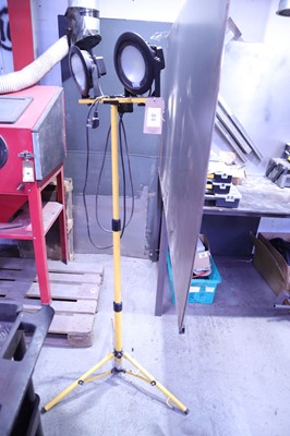 Lot 84 - Single phase electric flood lamp on tripod