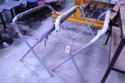 Lot 125 - Pair of paint sprayers stands