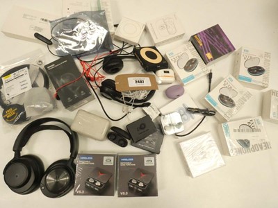 Lot 2407 - Quantity of wired & wireless earphones /...