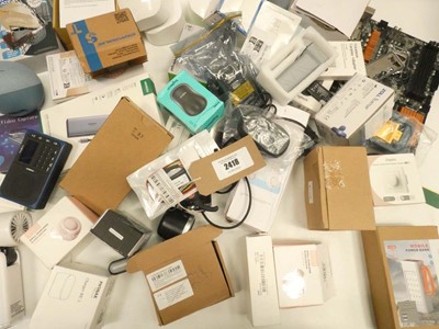 Lot 2418 - Assorted electricals; Tracktive GPS tracker,...