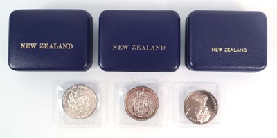 Lot 453 - A group of coinage sets including Isle of Man...
