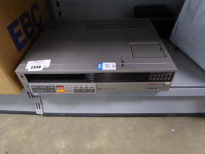 Lot 2338 - Sony Laser 5 BNR Betamax recorder SLC9UB