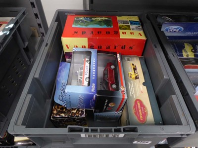 Lot 2499 - Selection of various diecast vehicles in...