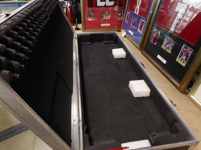Lot 2385 - Flight case