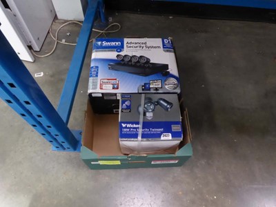 Lot 2427 - Swann advanced security system along with a...