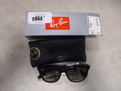 Lot 2083 - Ray-Ban RB4184 sunglasses with case and box