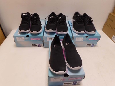 Lot 3417 - x4 pairs of Sketchers