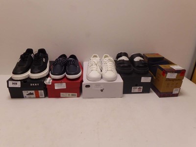 Lot 3420 - x5 Pairs of mixed shoes to include DKNY,...