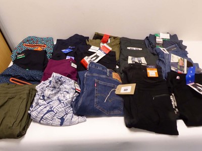 Lot 3431 - x20 mixed clothing items to include English...