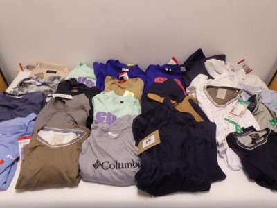 Lot 3442 - x20 mixed clothing items to include Columbia etc