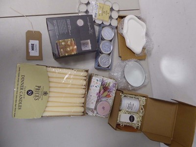 Lot 3504 - An assortment of candles