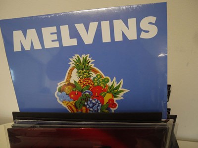 Lot Box of vinyl albums and 7" singles incl....