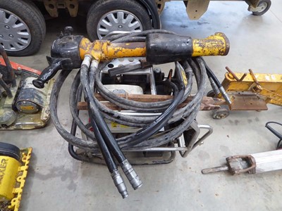 Lot 4481 - JCB Beaver petrol breaker with JCB breaker gun,...