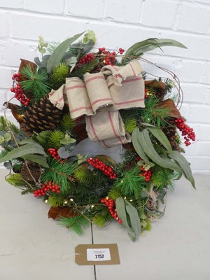 Lot Battery operated outdoor Christmas themed wreath