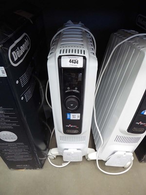 Lot 4434 - De'Longhi Dragon 4 Pro oil filled radiator