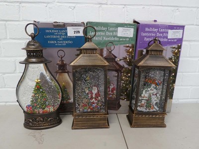 Lot x3 boxed battery operated Christmas themed...