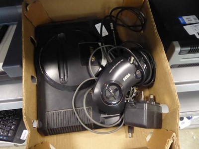 Lot 2213 - Sega MegaDrive with controller and cables