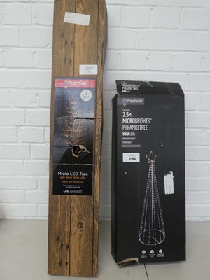 Lot A 2.5m pre-lit outdoor micro bright pyramid...