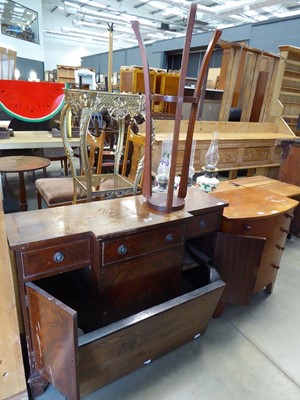 Lot 5367 - Reproduction sideboard, oak coffee table and a...