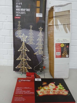 Lot An assortment of Christmas decorations to...