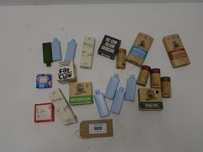 Lot 3523 - Selection of deodorant products to include...