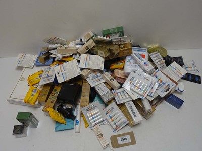 Lot 3529 - Selection of medical related products
