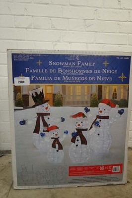 Lot Boxed set of 4 snowman family with LED lights