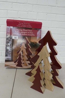 Lot Boxed graduated set of 3 nesting wood...
