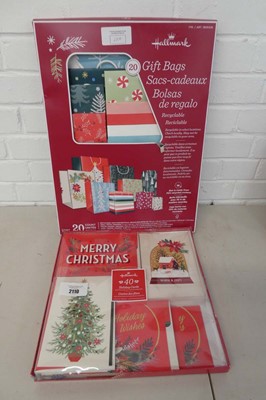 Lot Hallmark 20 piece Christmas gift bag set with...