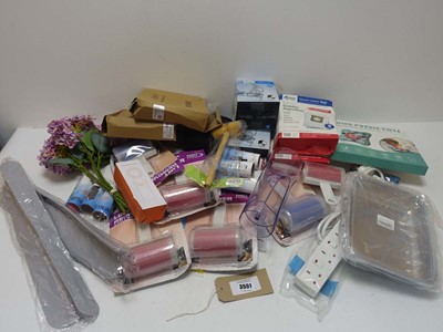 Lot 3551 - Selection of mixed household items to include...
