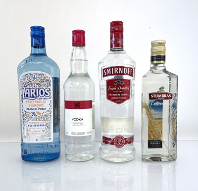 Lot 120 - 4 bottles, 1x Stumbras Centenary Vodka 40%...