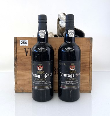 Lot 254 - A wooden case of 12 bottles of 1980 Caves...