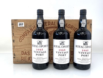 Lot 257 - A wooden case of 12 bottles of 1985 Real...