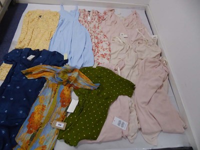 Lot 3576 - Selection of clothing to include Pretty Lavish,...