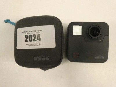 Lot 2024 - GoPro Fusion 360 camera with case