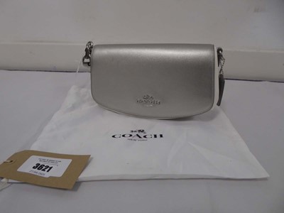 Lot 3621 - Coach New York handbag in silver with dust bag
