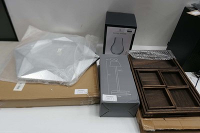 Lot 3668 - x4 household items to include mirror, Light,...