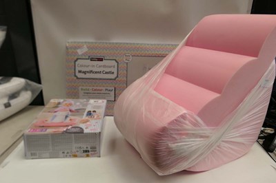 Lot 3672 - x3 children's items to include Baby Annabell,...