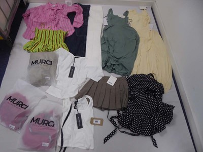 Lot 3700 - Selection of clothing to include Lounge, Club...